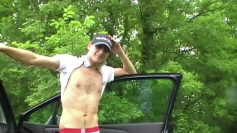 EXHIB BOYS: Fucked by straight discreet in exhib cruising park