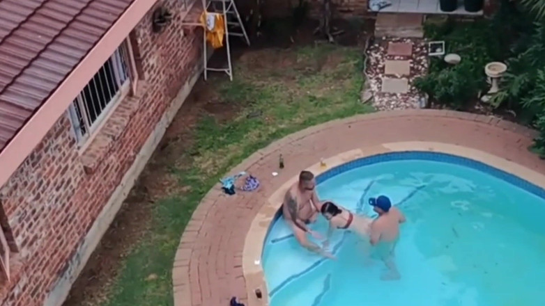 Bigjoefuckalott: Capturados meus vizinhos fodendo quando voam com meu drone