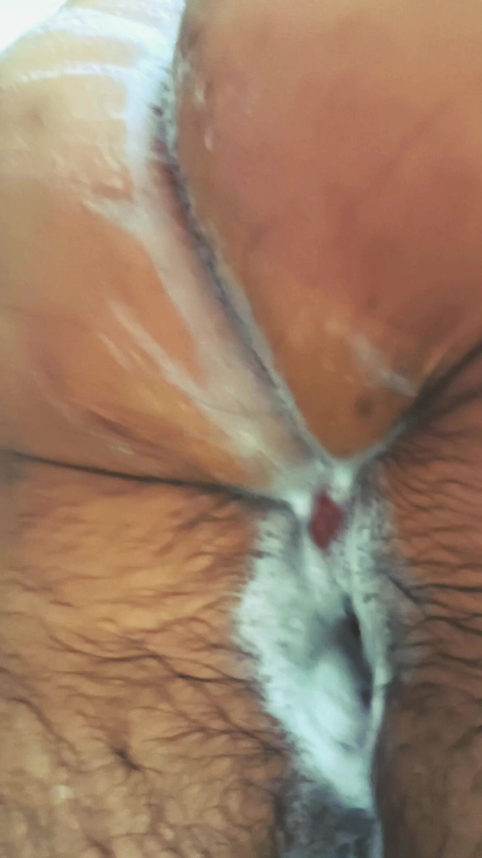 Camilo Brown: Ik werd super geil onder de douche en wilde het...