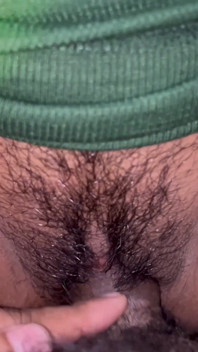 La ragazza teenager indiana cerca un po' di amore dal suo ragazzo per la sua piccola figa