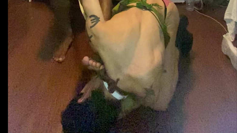 Wesley Bull: Ayaklarımın tadını çıkaran iyi eğitimli bir itaatkar