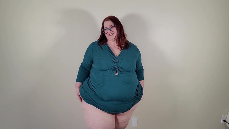 Kayla Peach studios: Conheça a grandona Kayla Peach