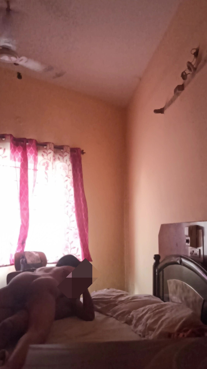 Mahalaxmi0330: Vidéo de baise torride avec ma copine, elle a rendu...