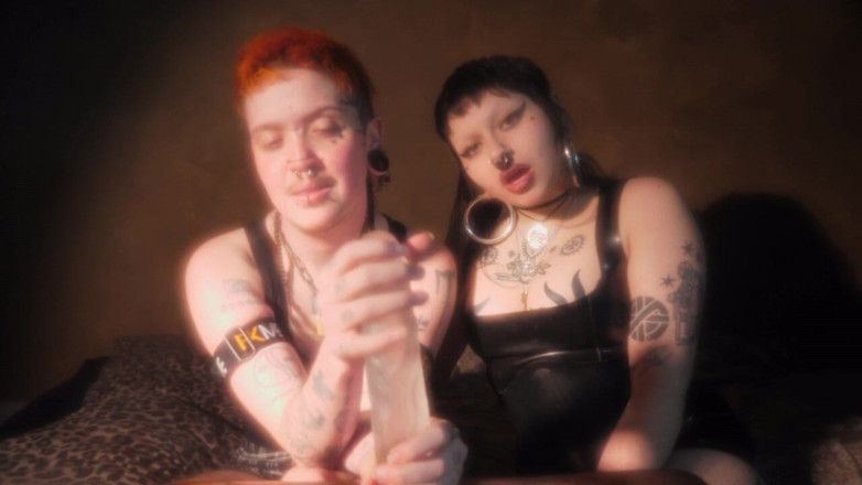 punkgoblin: 더블 돔 Cbtjoi