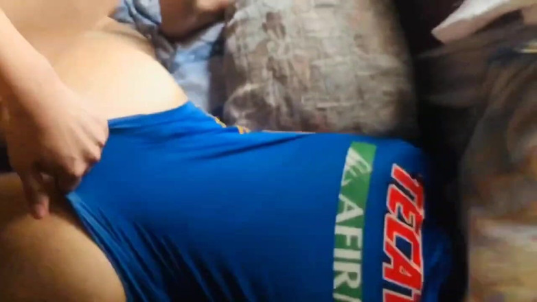 Mexicasero: Pembimbing sorak memberikan saya blowjob dan saya mengongkeknya