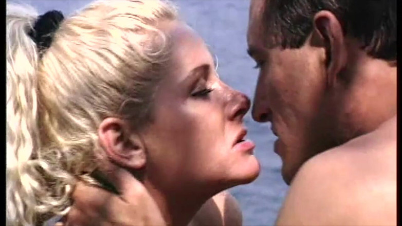 Inhonorof porn: Screwed by the Seaside