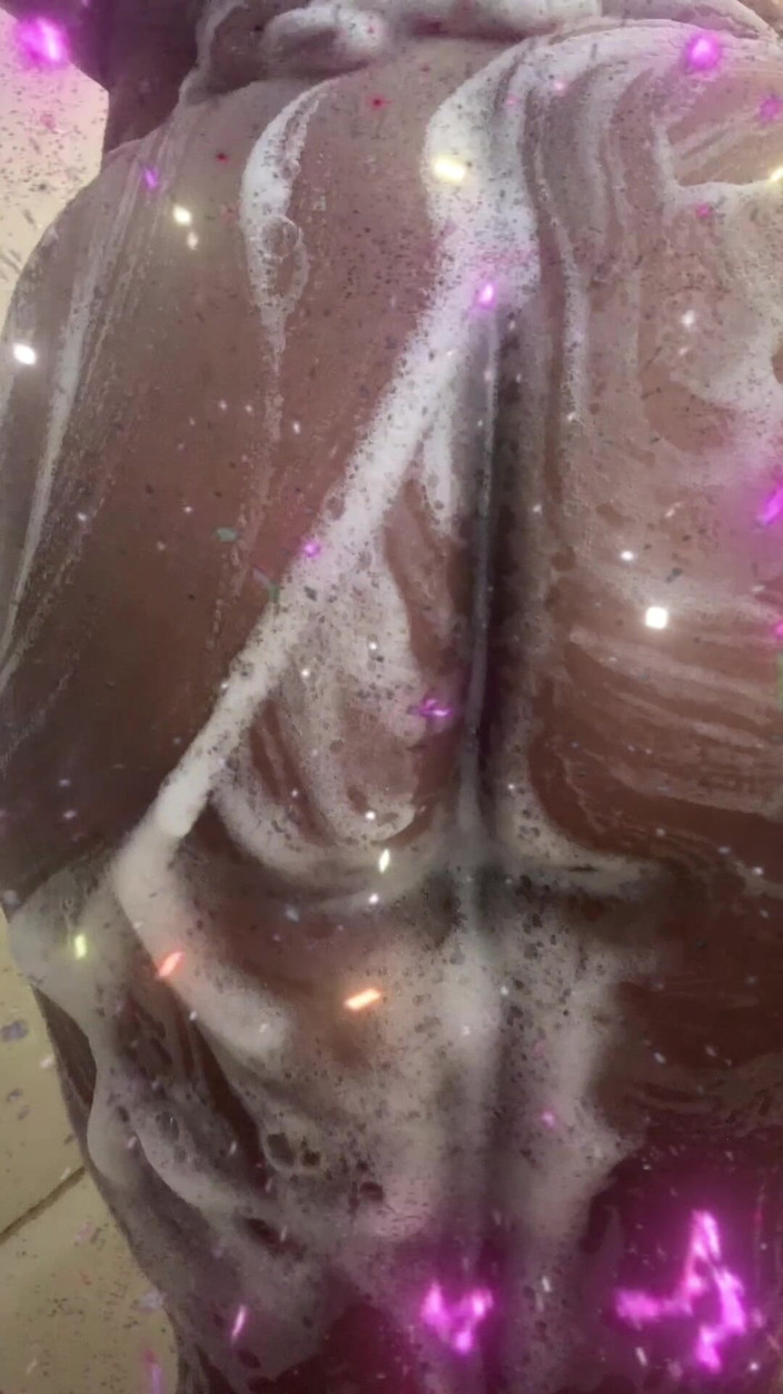 Taintedplayroom: Je veux m’aider à me laver