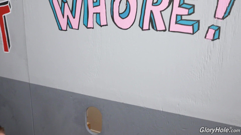 Gloryhole: 흑인 자지를 따먹는 사기꾼 Katie Kush - Gloryhole