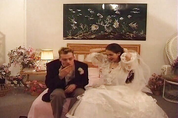 Monde Francais: Pengantin semok perancis dientot habis-habisan sama suami barunya