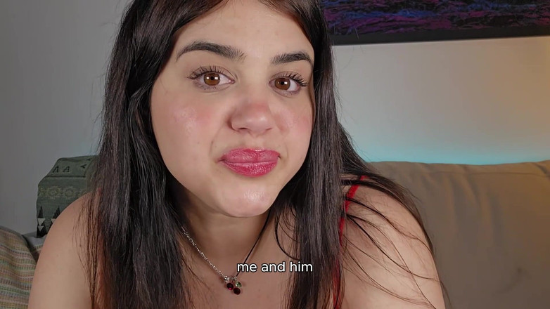 LuciaLatinaGomez: Aku lagi asik ngentot kontol pacarku sampai aku crot di...