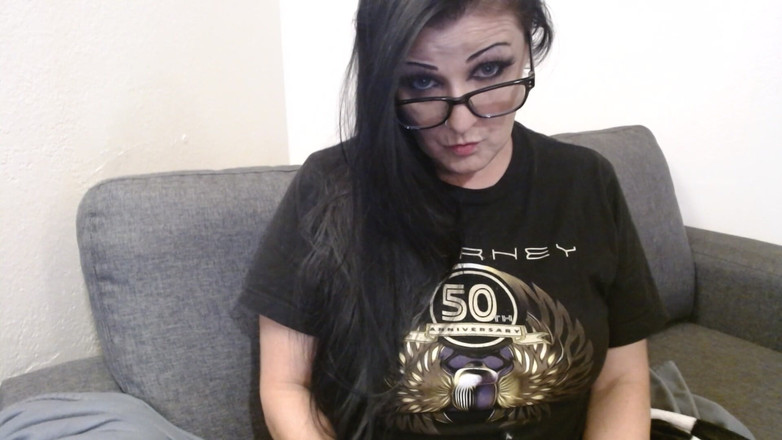 Abby Anna: 하품 눈물 눈