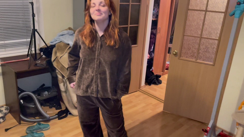 Elena917: Цуценя грає з перетворенням на цуценя і спину