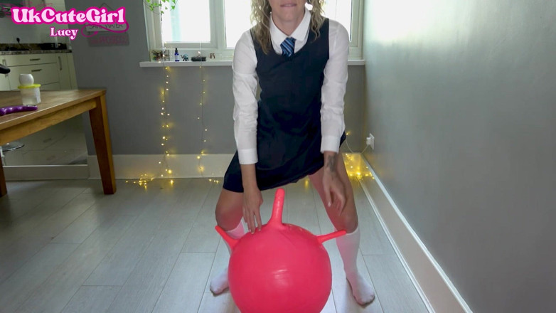 UKCuteGirl Lucy Lauren: Lucy's Dildo Ball: Desperate Student Rides Her Favourite Toy