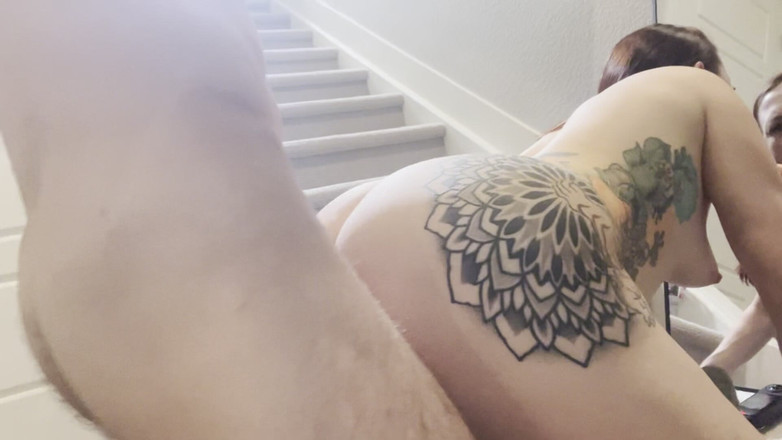 Bigmax8inch: Fucked My Roommate's Girlfriend in the Hostel