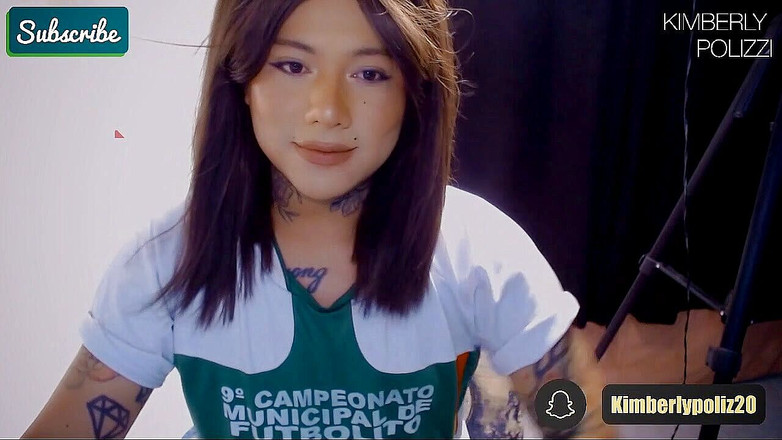 Kimberly Polizzi: 美しいtranny手コキ彼女の大きなコックとcumming