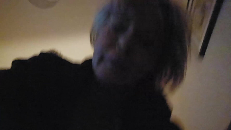 SilverFux: Zdradzająca Gospodyni Domowa Zemści Się, Filmując Siebie Ruchaną Pieska Przez...