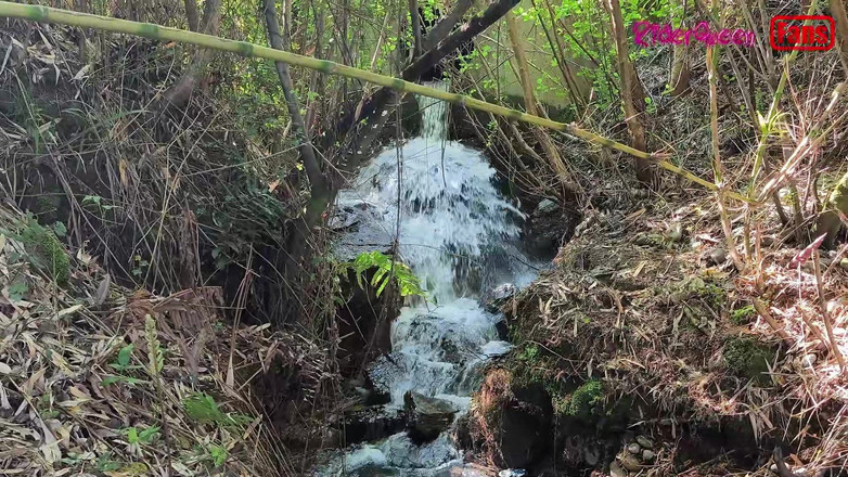 Riderqueen: Aventuri de călătorie, locul meu preferat pentru a fute videoclipuri...