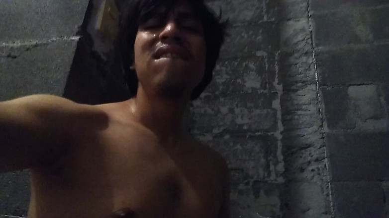 AlexAlejandro13: 흥분하지 않는 점에 흥분