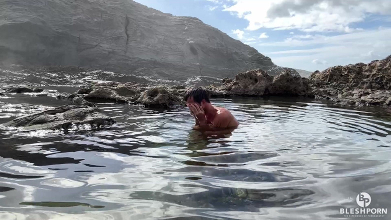 bleshporn: Natürliches nacktes bad tim blesh