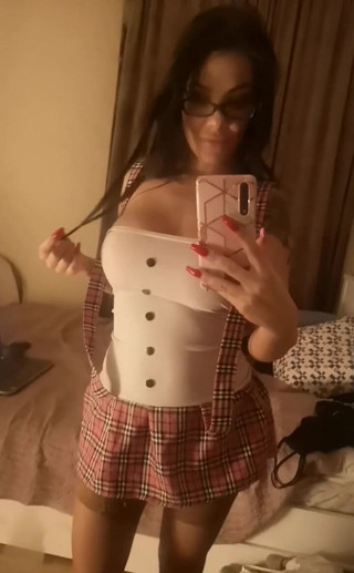MissMonicaPerez: Pazzo si mostra