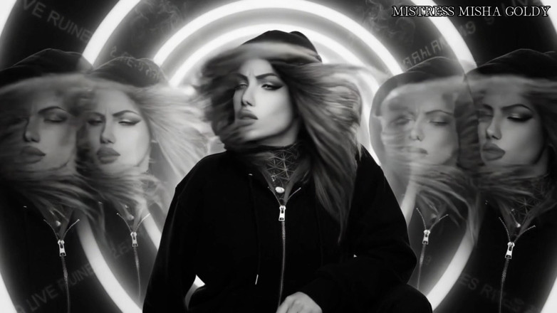 Goddess Misha Goldy: Benim için 9 goonunun her birini kaybet