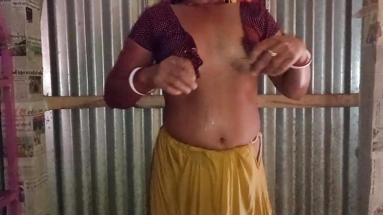 Dogrupali69: Saya mengongkek awek saya yang sudah berkahwin lagi hari ini