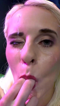 Ggg John Thompson- Ashlee Cox and Linda Lush Getting Wet and Wild with Multiple Gigantic Dicks Gangbang Fucking