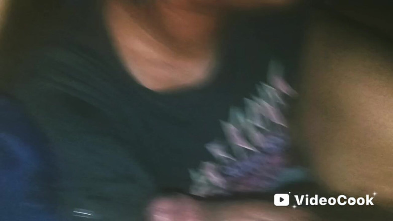 The Nasty House: 邋遢的succubus吞下我的坚果