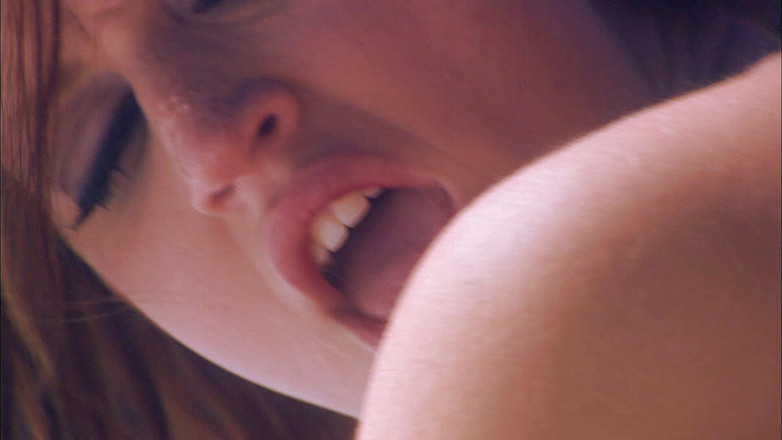 CBD Media: सर्दियों के दौरान बड़े स्तनों वाली हॉट युवा काले बाल वाली की आउटडोर चुदाई और चुदाई