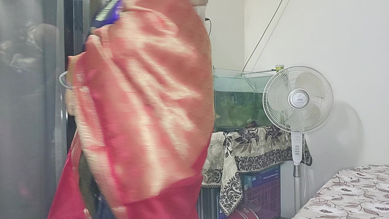 Indiansissychubby: My Greeen Saree Thank You Fan