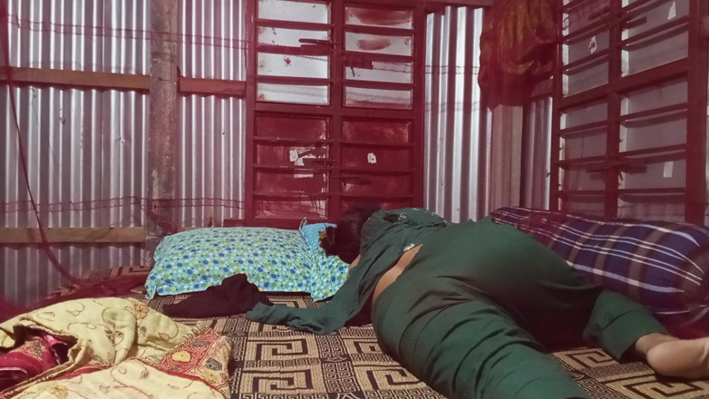 SAFI TV: Stepbrother Big Stepsister with First-time Sexy