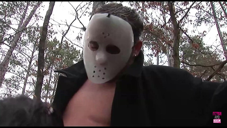 Fetish and BDSM: Una mora si perde e poi viene scopata nel culo...