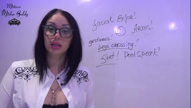 Goddess Misha Goldy: 공공 장소에서 여성으로 합격하기 위한 팁! 2020년 7월 22일