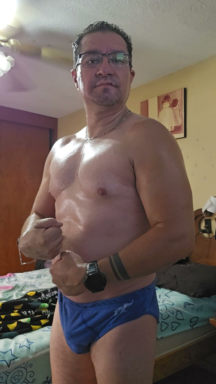 Brayan_PerDiazz: Odamda küçük bir egzersiz