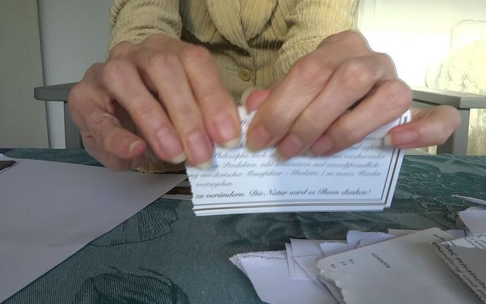 Lady Victoria Valente: Hand fetish - tearing up photos and papers