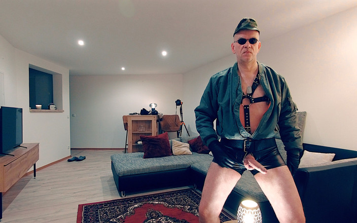 GERMANE_XL: Sergente boschi 7 (dietro la scena)