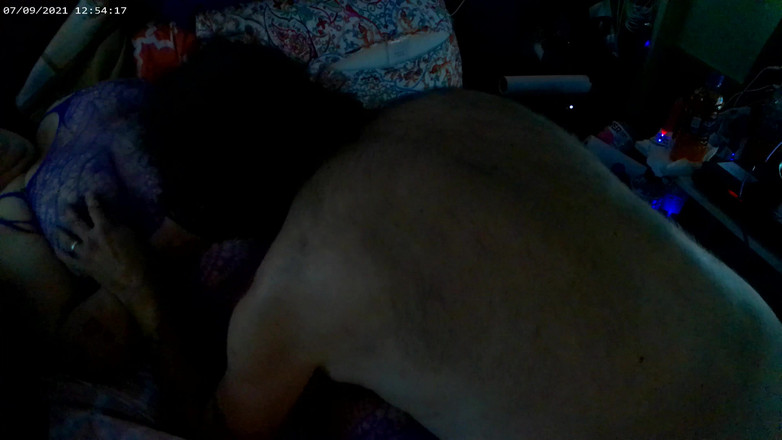 BI_BHC_COUPLE: 妻子新的身体西装