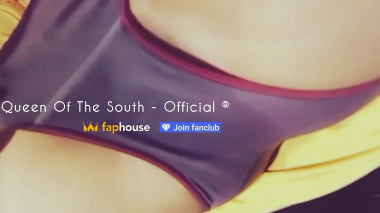 Anu: Cipka jedzenia cumming w środku