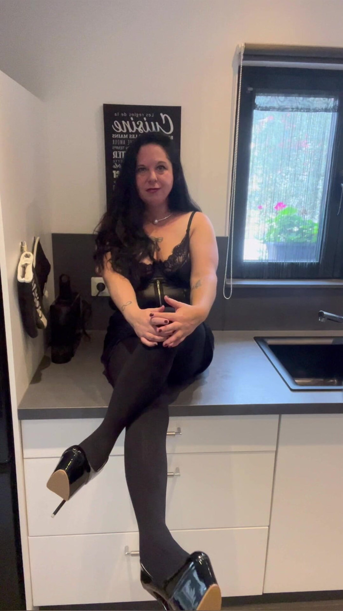 Maitresse Clara: JOI, genieß es in deiner Socke