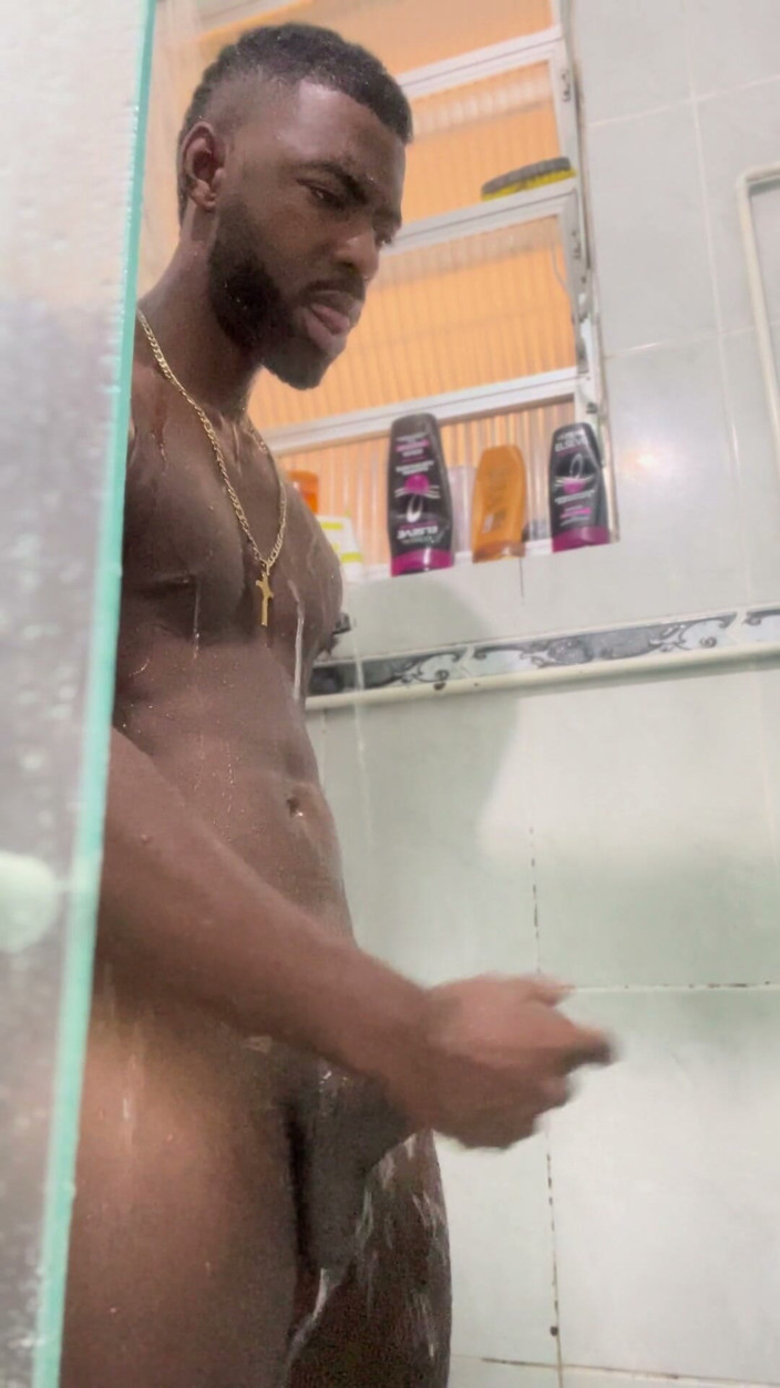 Marlon Costa Official: น้ําเชื้อในห้องน้ํา BBC 25 ซม.