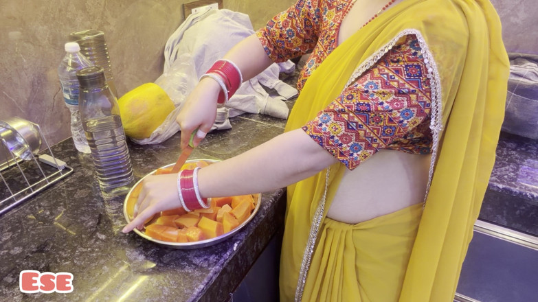 Sammy Sins: Desi Bhabhi dbając o swojego Devara i fucked ciężko