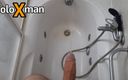 Solo X man: Horny Boy Peeing His Golden Rain in the Bathtub - Soloxman