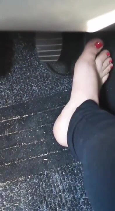 BadCat: Driving instructor with sexy pedicure teaches how to drive
