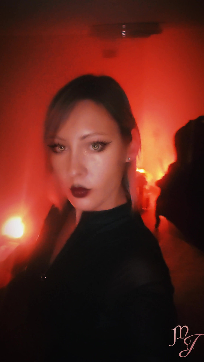 DeesseJulia: Můj nový žalář: Příprava - Maitresse Julia