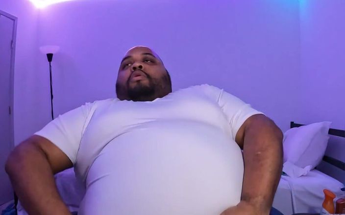 Blk hole: Compression shirt on growing belly and inflation before bed equals...