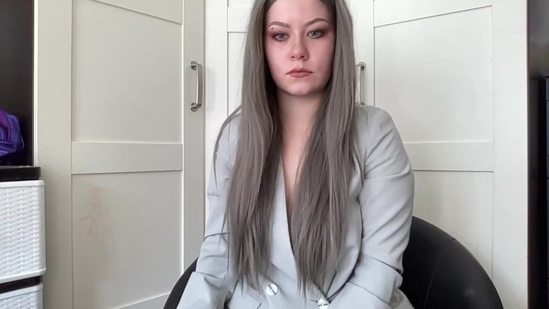 Vilu_and_Mi: Co-worker Forgot to Close Her Cam After the Conference