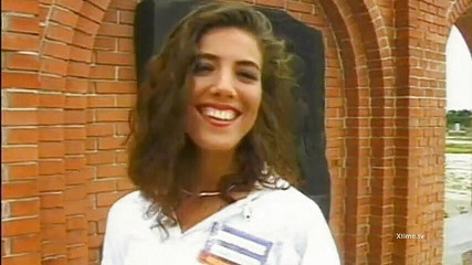 Monster Cocks: 하드코어 자지에 둘러싸인 외로운 귀여운 소녀