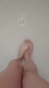 Sexy Feet in the Shower