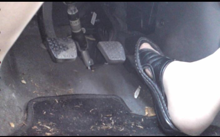 Carmen_Nylonjunge: Car: Slippers and Pedal Pumping