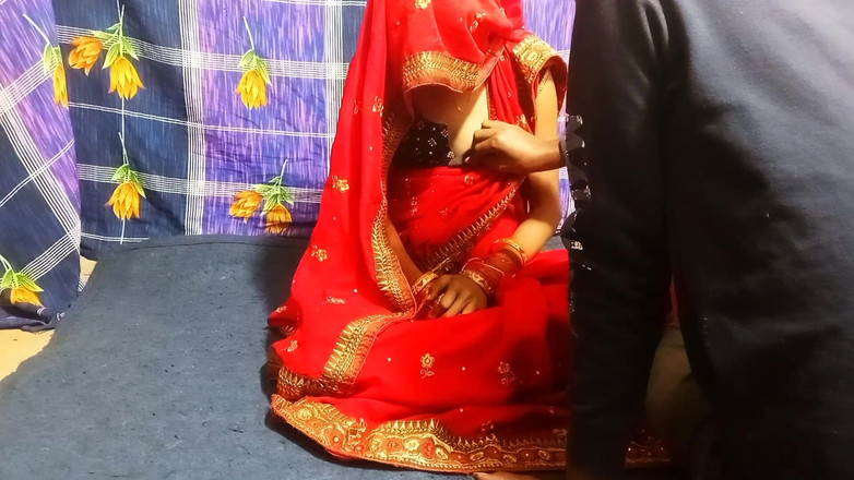 Shivanibaby: Сводная сестра становится невестой и занимается сексом с сводным братом